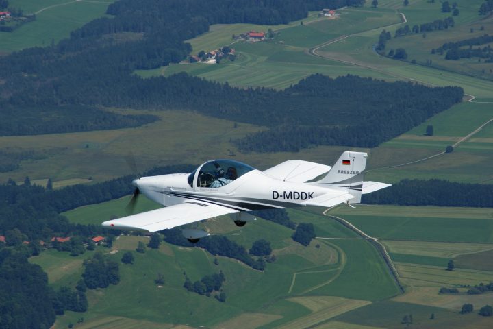 Breezer 600 Ultraleichtflugzeug