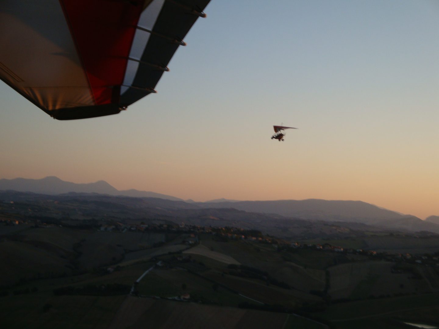 Tanarg fliegen Abendstimmung Toskana